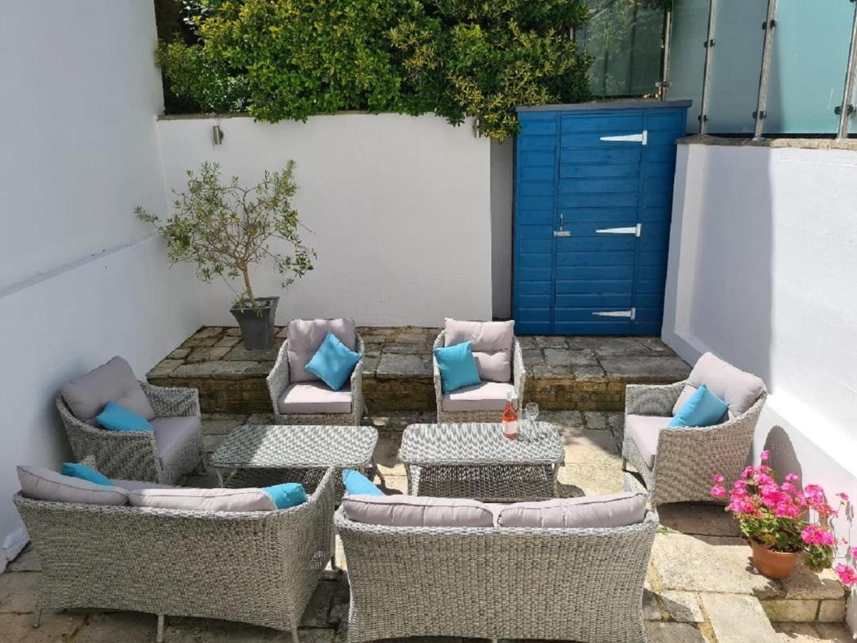 Cliffhanger 18 Castle Road Cowes  Exterior foto